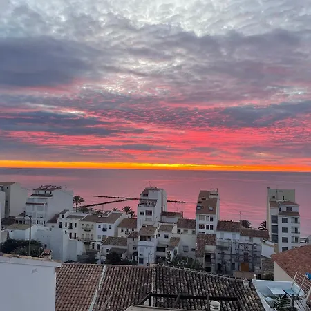 Casa En Casco Antiguo Con Vistas Al Mar Nyaraló *